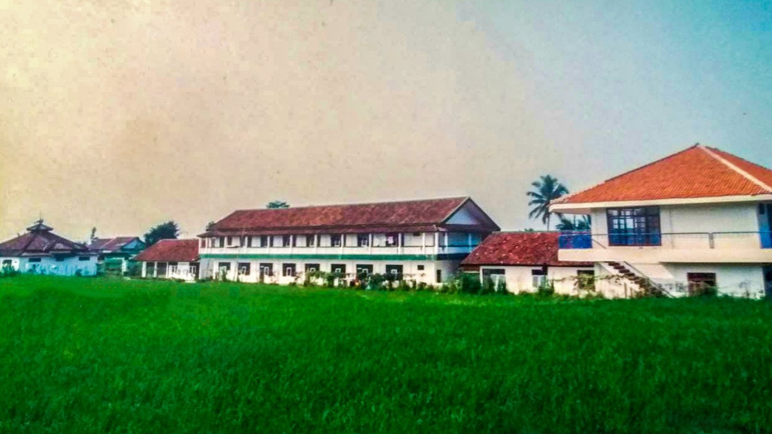 Arsip foto Pesantren Yatim Al-Ma'tuq tahun 2000